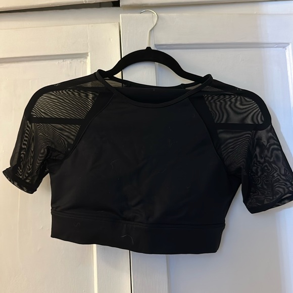 ALO Yoga Tops - Alo black mesh crop top